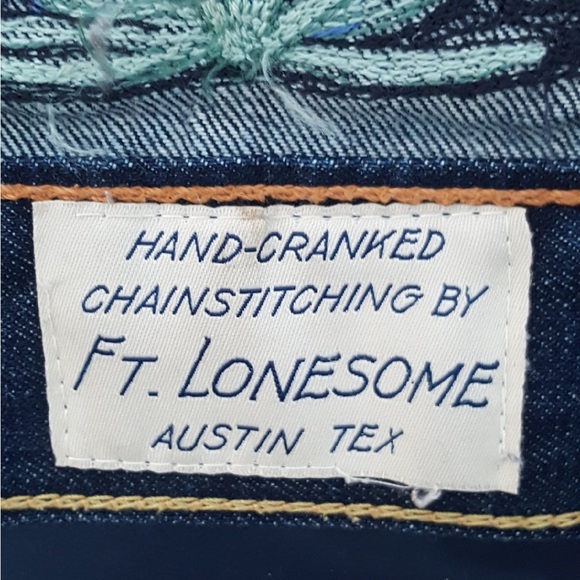 Levi’s x Ft. Lonesome 1 of a kind custom embroidered denim jacket. Gorgeous! - Picture 4 of 4